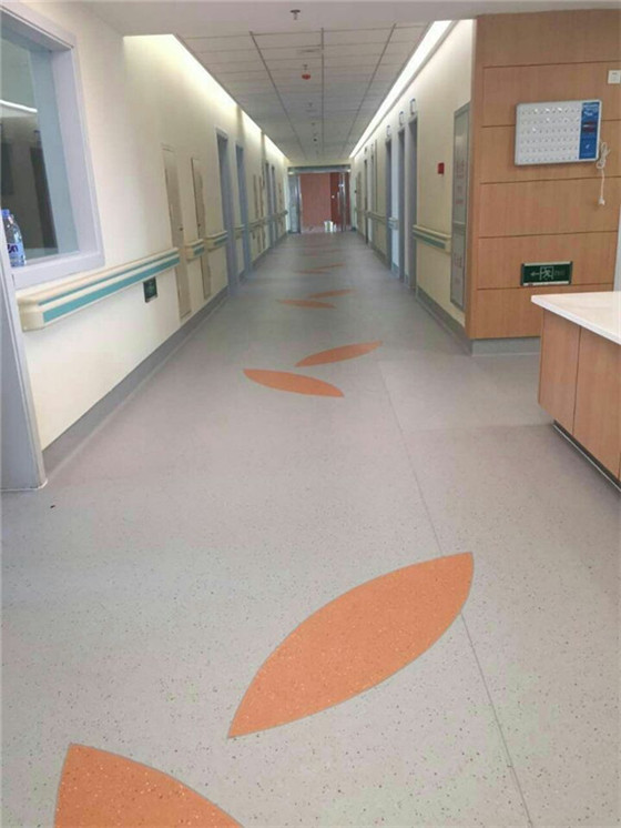 某醫院鋪設專用PVC地板